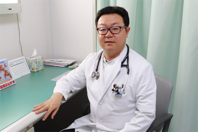 医院長の坂野　喜史（ばんの　よしふみ）